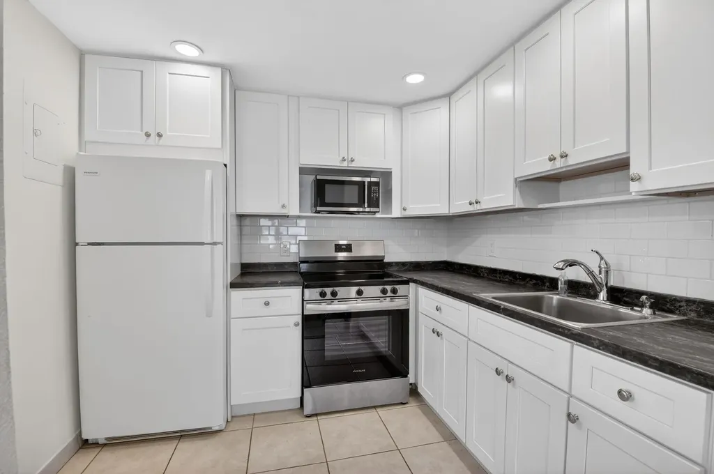 642 N Flanders N Delray Beach FL 33484