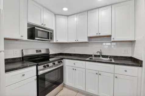 642 N Flanders N Delray Beach FL 33484