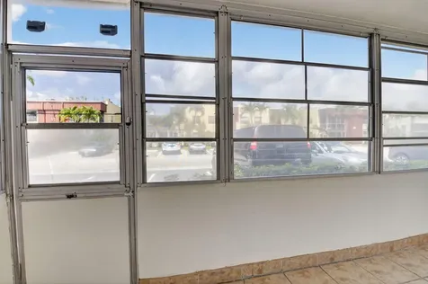 642 N Flanders N Delray Beach FL 33484