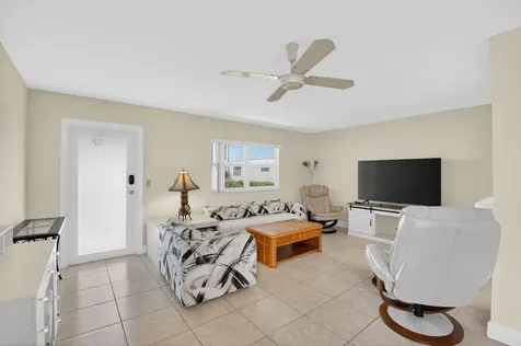 642 N Flanders N Delray Beach FL 33484