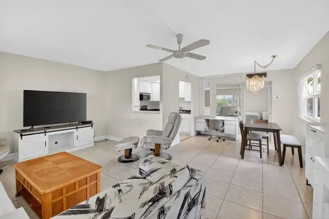 642 N Flanders N Delray Beach FL 33484