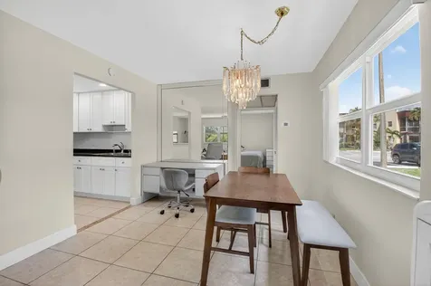 642 N Flanders N Delray Beach FL 33484