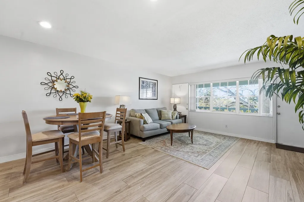 5208 NE 24th Terrace Fort Lauderdale FL 33308