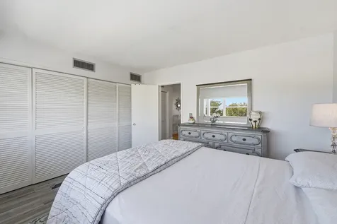 5208 NE 24th Terrace Fort Lauderdale FL 33308