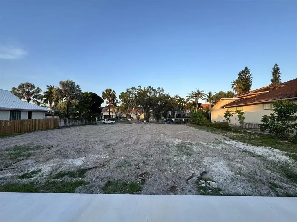 455 Bontona Avenue Fort Lauderdale FL 33301
