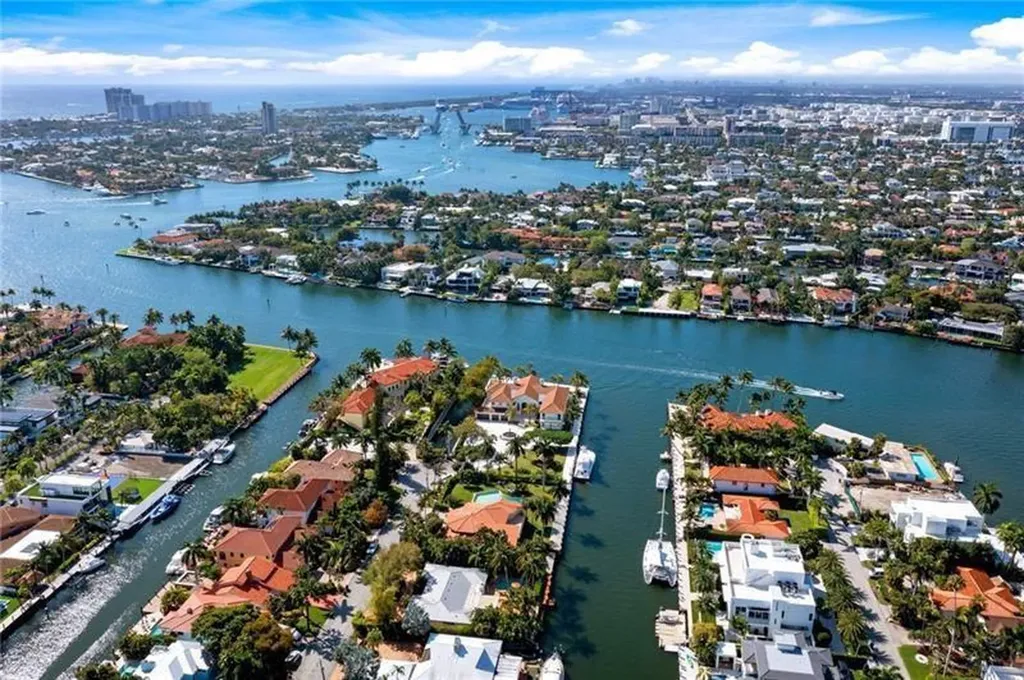 455 Bontona Avenue Fort Lauderdale FL 33301