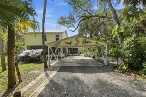 6423 Riverland Drive Fort Pierce FL 34982