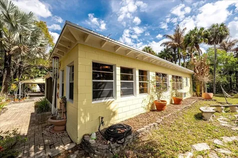 6423 Riverland Drive Fort Pierce FL 34982