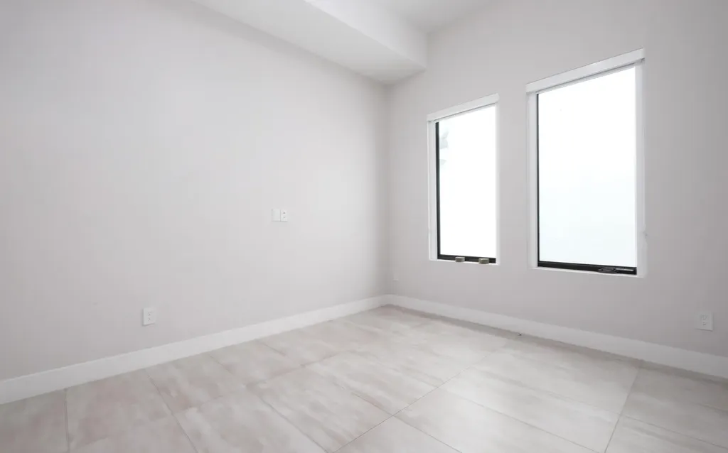 5663 W Brookfield Circle Hollywood FL 33312