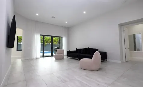 5663 W Brookfield Circle Hollywood FL 33312