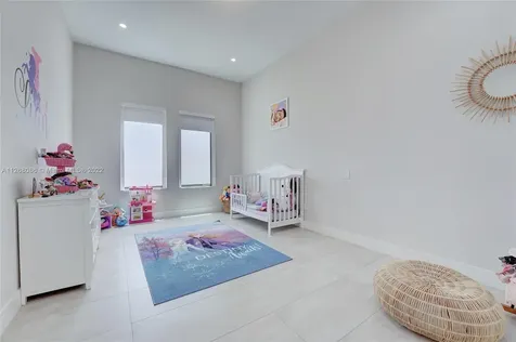 5663 W Brookfield Circle Hollywood FL 33312