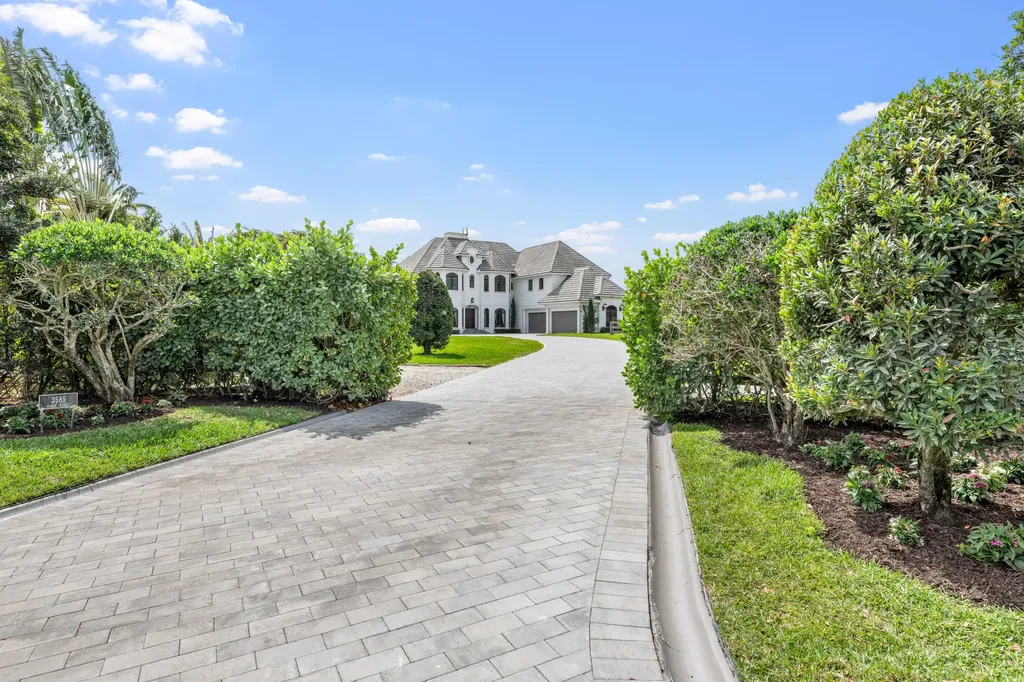 3585 Aiken Court Wellington FL 33414