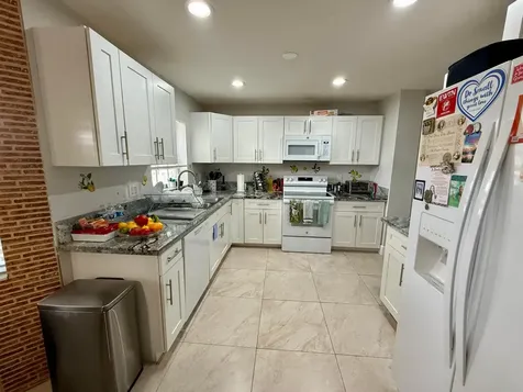 2401 NW 139th Avenue Sunrise FL 33323