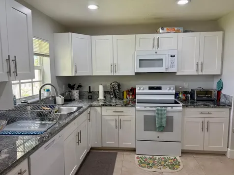 2401 NW 139th Avenue Sunrise FL 33323