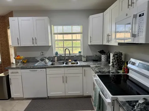 2401 NW 139th Avenue Sunrise FL 33323