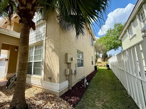 2401 NW 139th Avenue Sunrise FL 33323