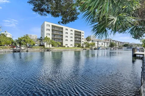 1431 S Ocean Boulevard Lauderdale By The Sea FL 33062