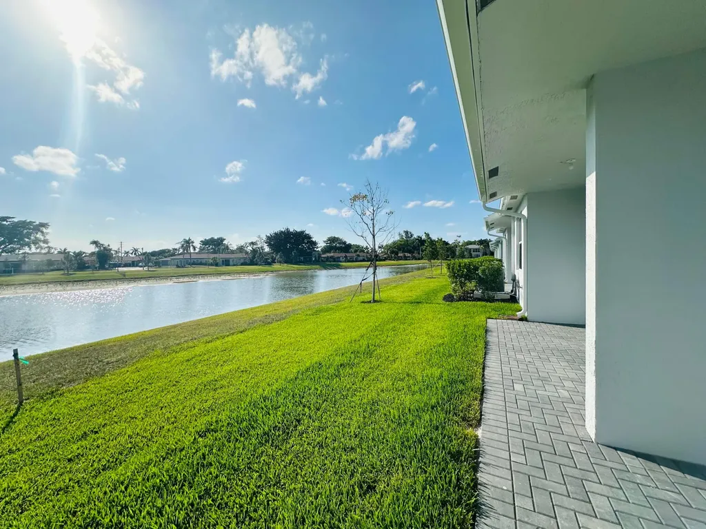 13657 Night Sky Place Delray Beach FL 33484
