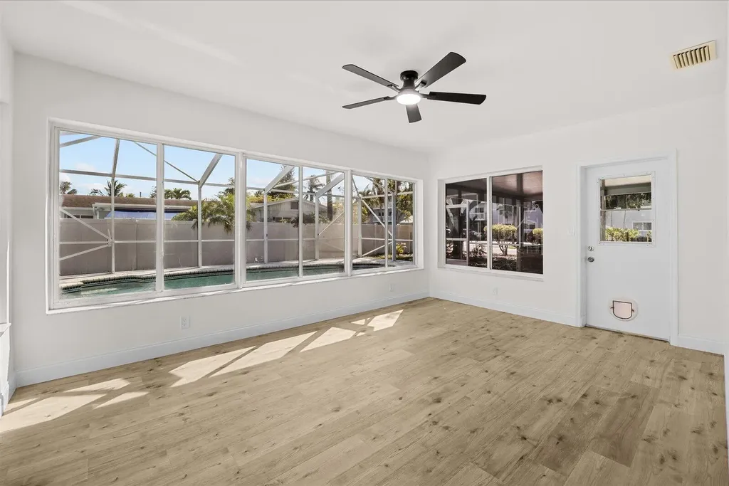 800 SE 13th Court Deerfield Beach FL 33441