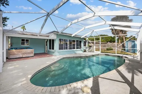 800 SE 13th Court Deerfield Beach FL 33441