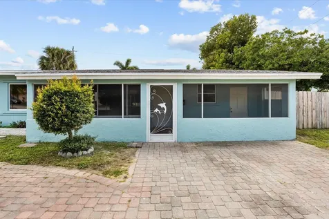 800 SE 13th Court Deerfield Beach FL 33441