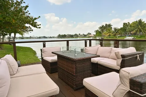 12828 Meadowbreeze Drive Wellington FL 33414