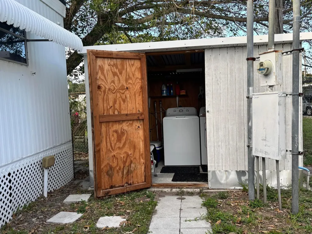 4121 88th Court S Boynton Beach FL 33436