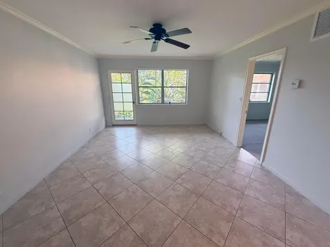 136 NE 19th Court Wilton Manors FL 33305