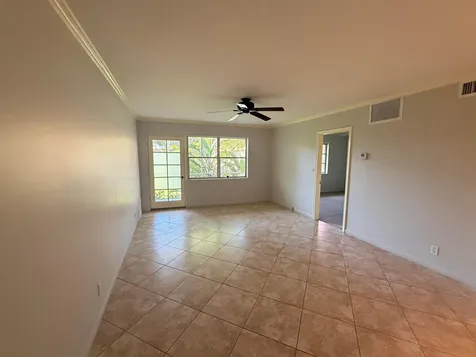 136 NE 19th Court Wilton Manors FL 33305