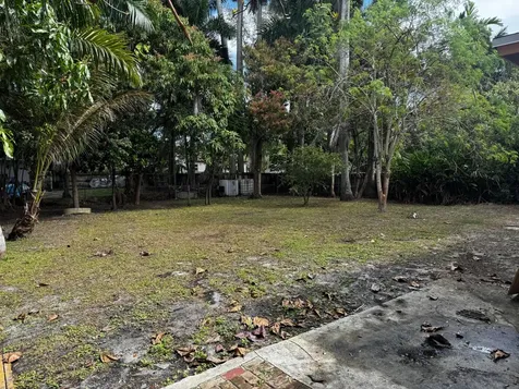75 NW 84th Street Miami FL 33150