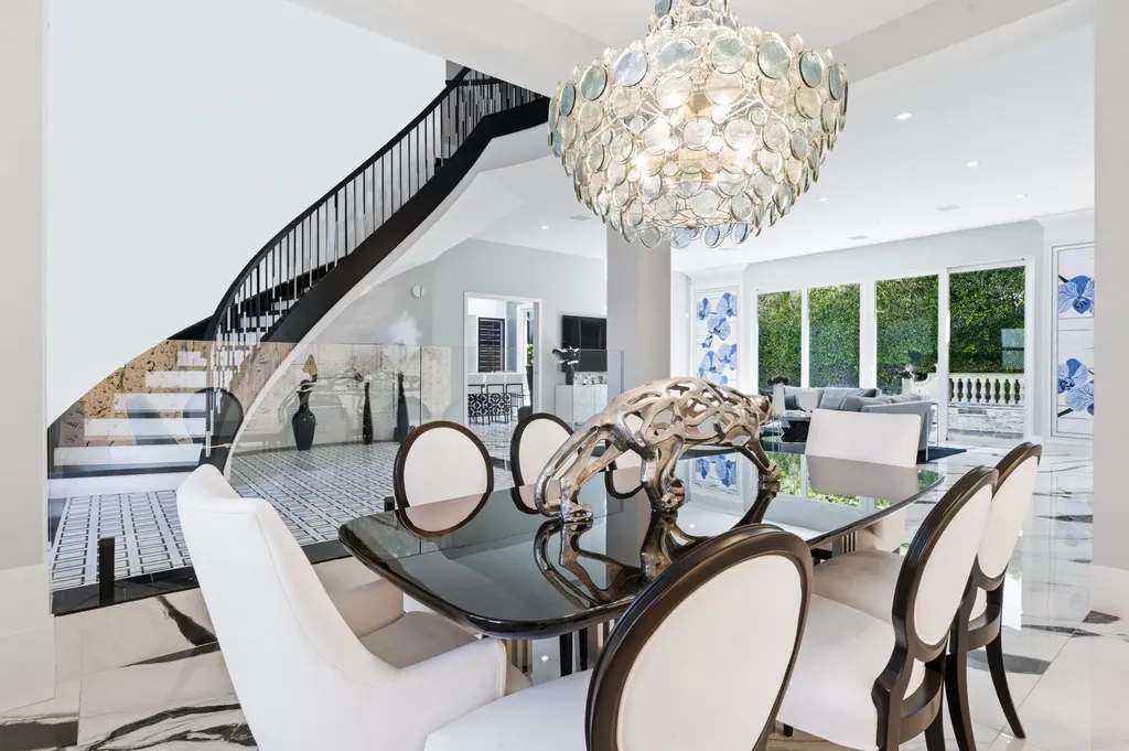 254 Atlantic Avenue Palm Beach FL 33480