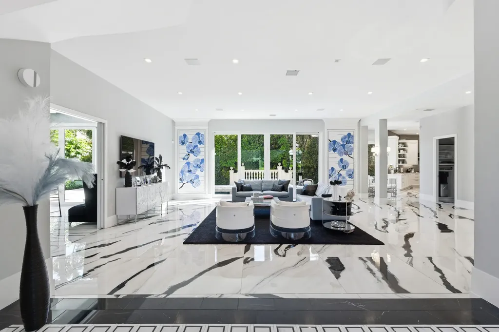 254 Atlantic Avenue Palm Beach FL 33480