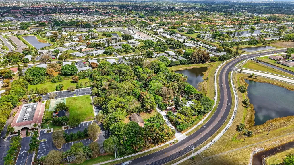 5679 Sims Road Delray Beach FL 33484