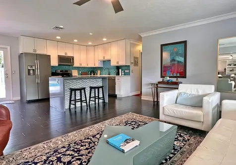 525 NE 27th Street Wilton Manors FL 33334