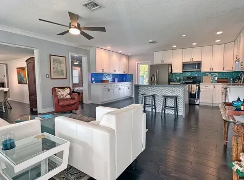 525 NE 27th Street Wilton Manors FL 33334