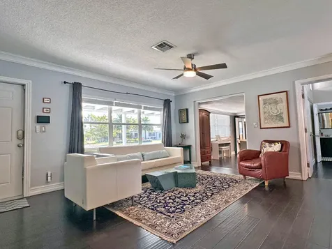 525 NE 27th Street Wilton Manors FL 33334