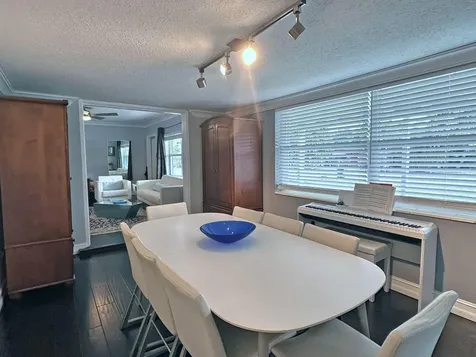 525 NE 27th Street Wilton Manors FL 33334