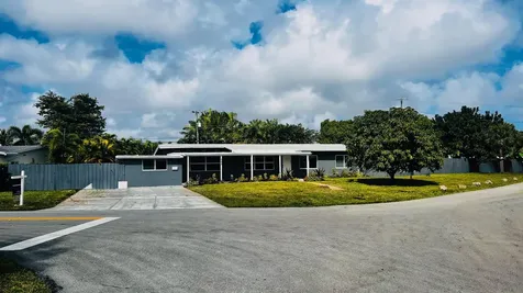 525 NE 27th Street Wilton Manors FL 33334