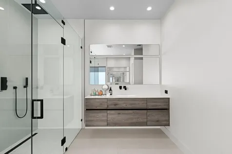 17136 Aquavera Way Boca Raton FL 33496