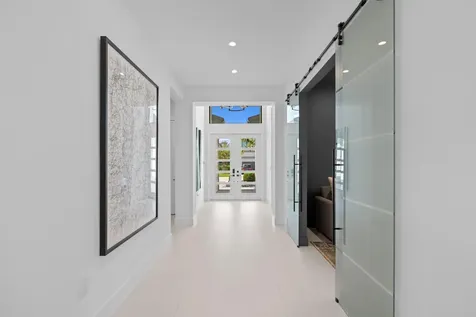 17136 Aquavera Way Boca Raton FL 33496