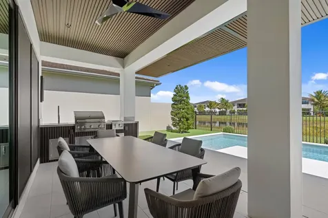 17136 Aquavera Way Boca Raton FL 33496