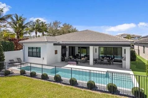 17136 Aquavera Way Boca Raton FL 33496