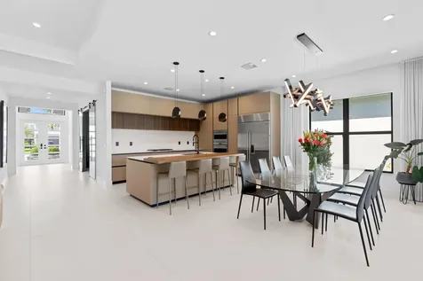 17136 Aquavera Way Boca Raton FL 33496