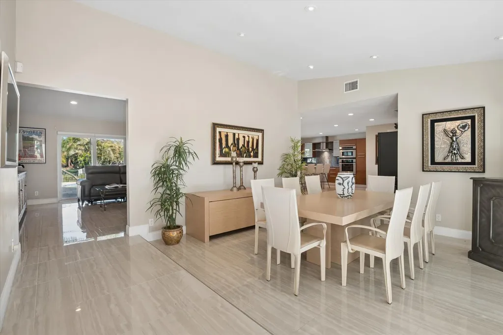 1078 NW 96th Avenue Plantation FL 33322