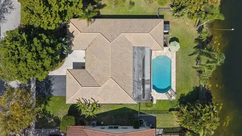 1078 NW 96th Avenue Plantation FL 33322