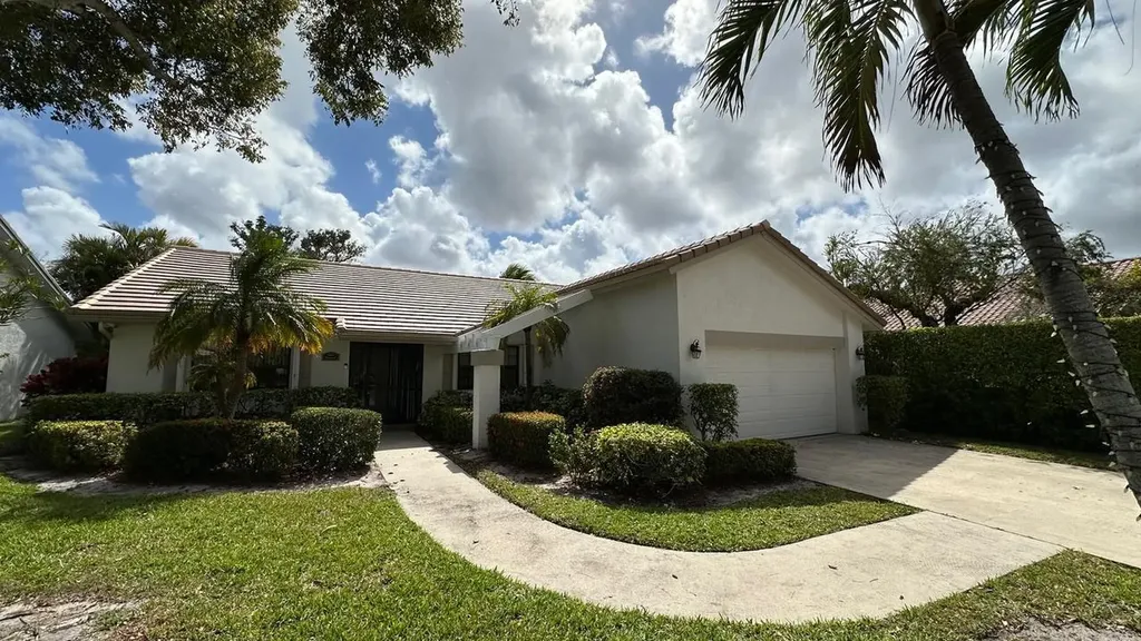 6594 Casabella Lane Boca Raton FL 33433
