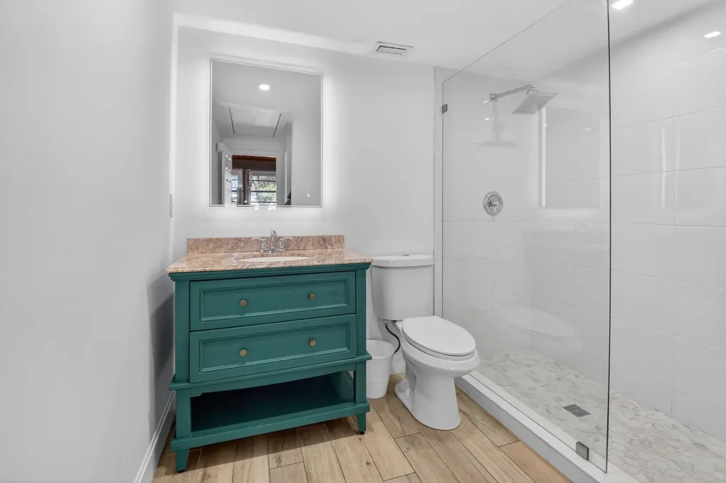 4761 NW 2nd Avenue Boca Raton FL 33431