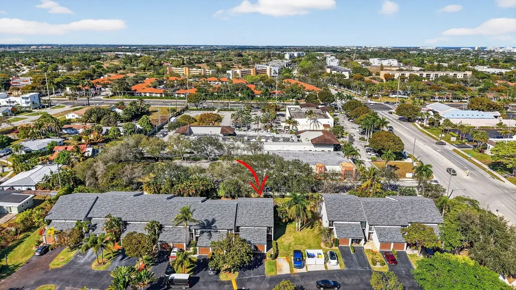 4761 NW 2nd Avenue Boca Raton FL 33431