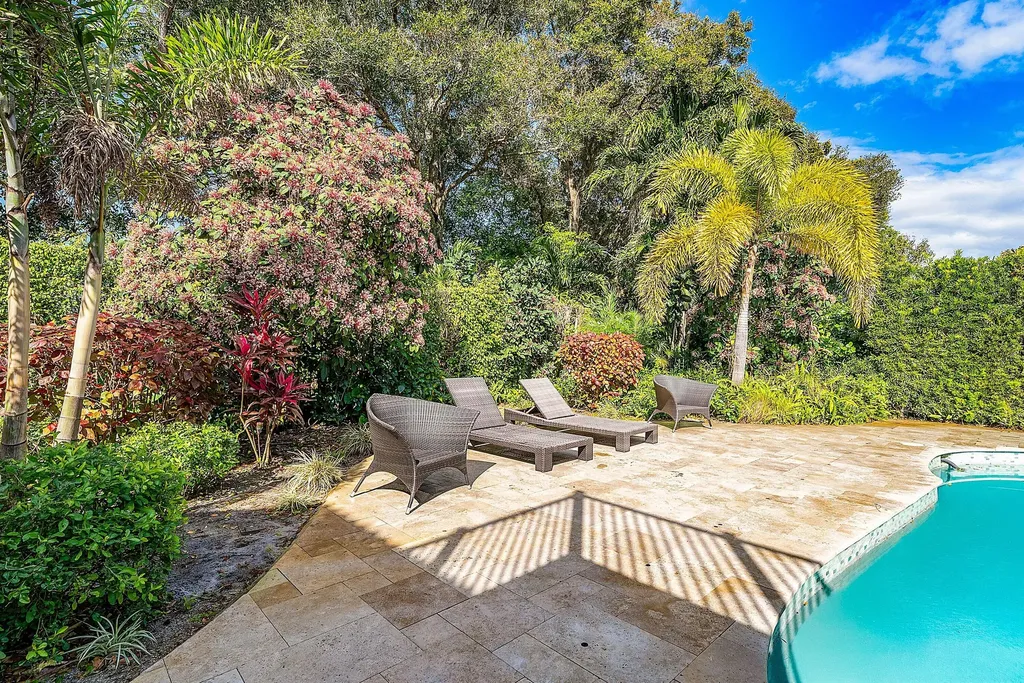 10893 Gleneagles Road Boynton Beach FL 33436