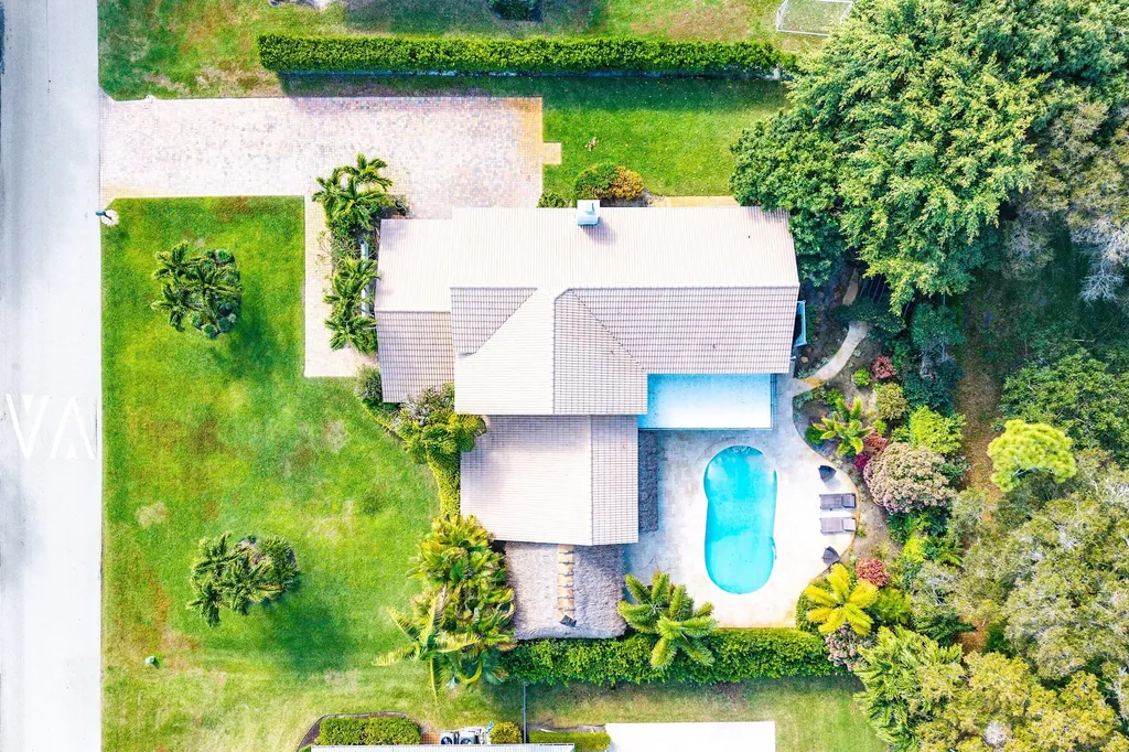 10893 Gleneagles Road Boynton Beach FL 33436